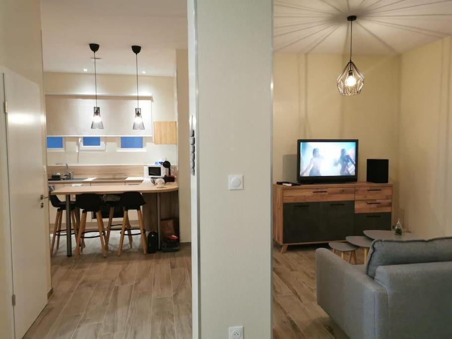 Ravissant Loft avec jacuzzi pour séjours détente Strasburgo Esterno foto